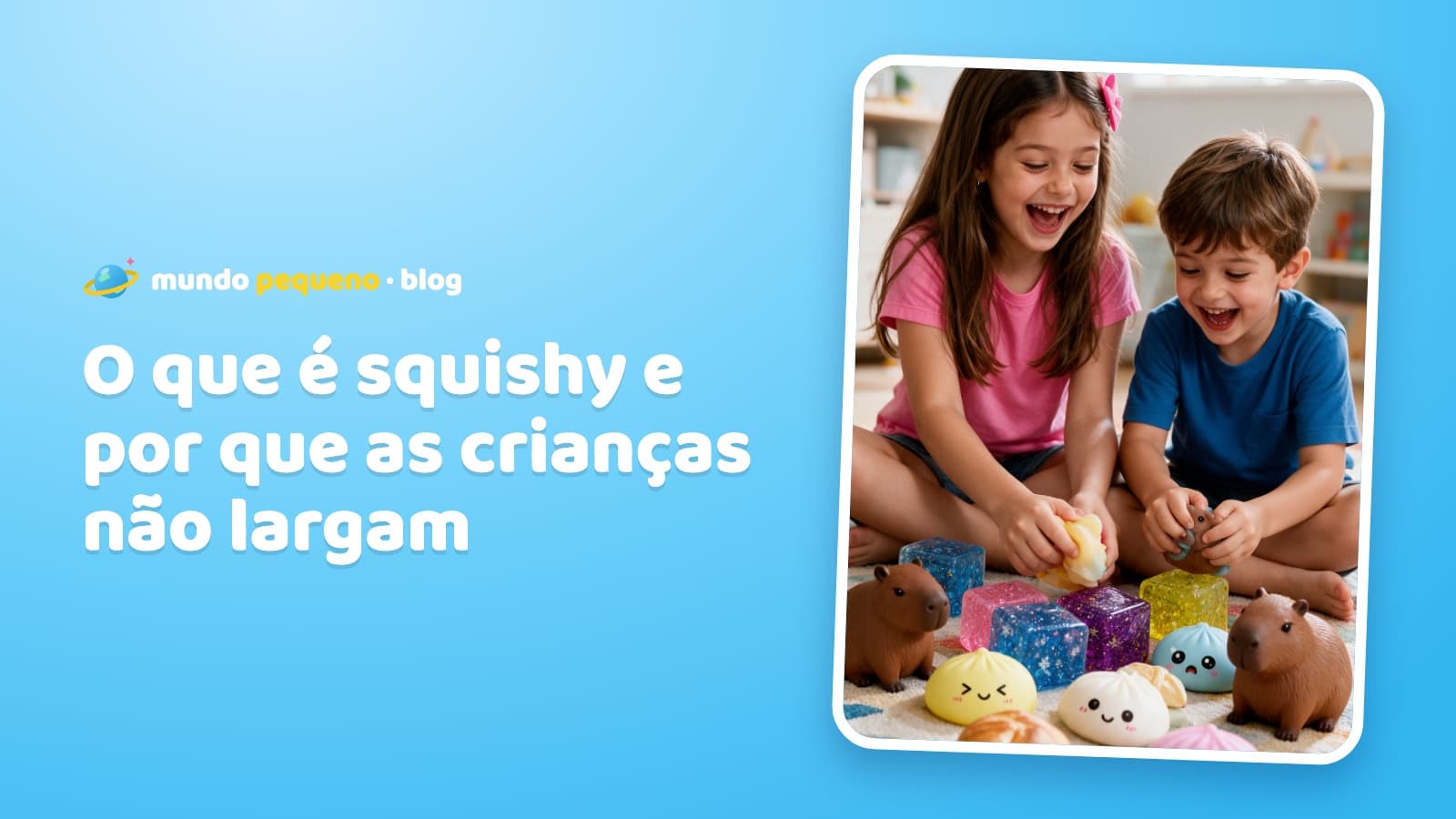 Duas crianças rindo e apertando squishies coloridos no tapete do quarto